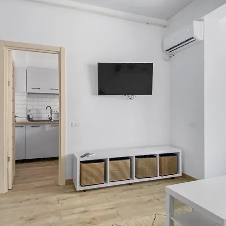 Edy * קונסטנצה